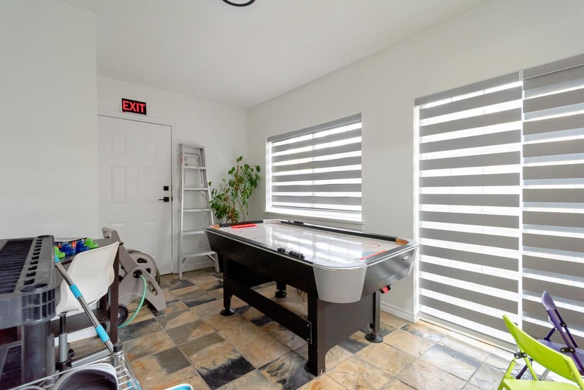 Spacious & Modern By The Beach White Rock Exterior foto