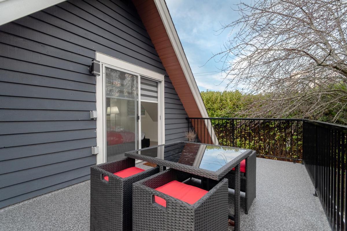 Spacious & Modern By The Beach White Rock Exterior foto